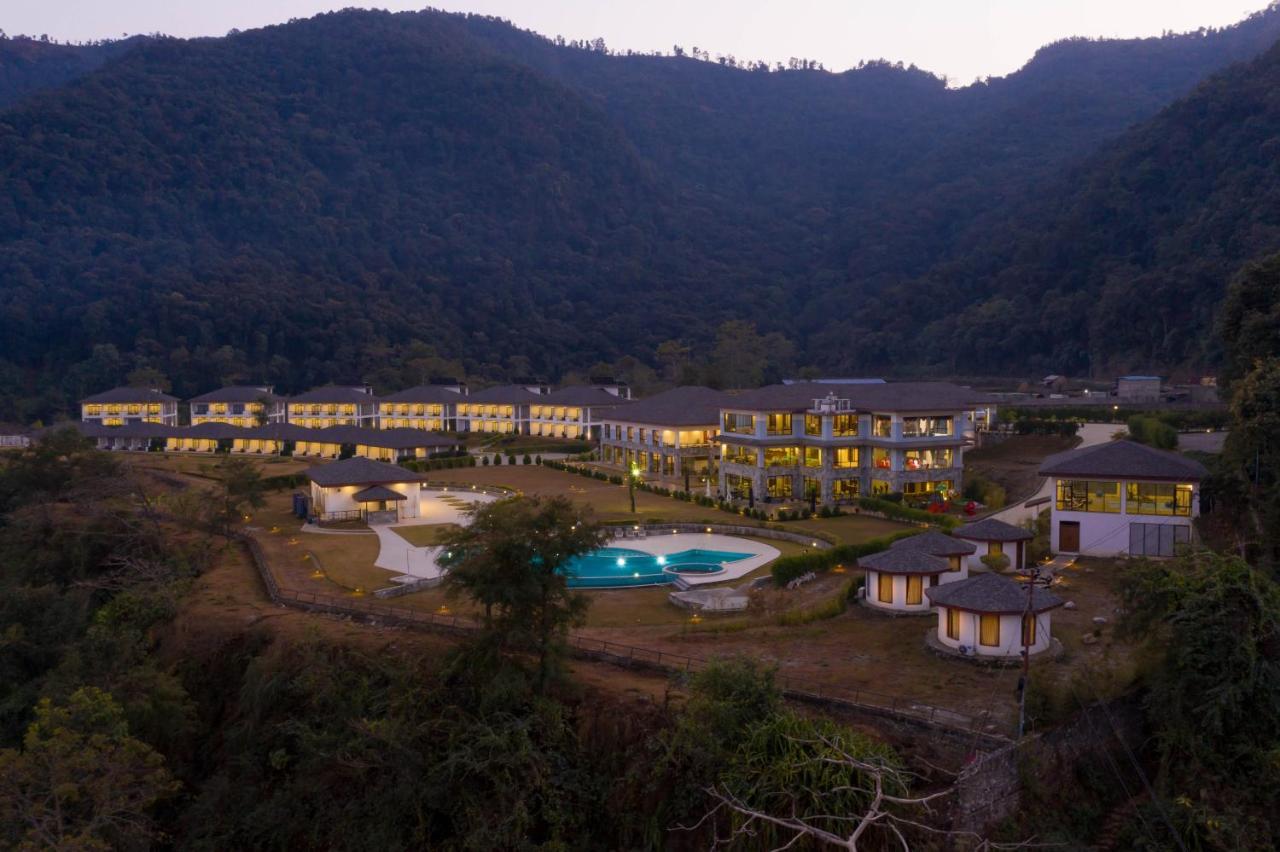 Mountain Glory Forest Resort Pokhara Buitenkant foto