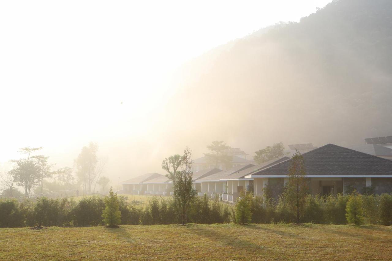 Mountain Glory Forest Resort Pokhara Buitenkant foto