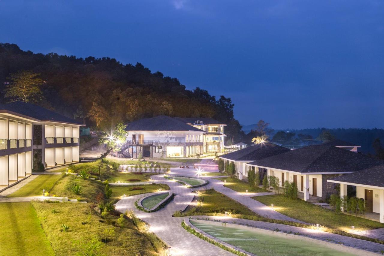 Mountain Glory Forest Resort Pokhara Buitenkant foto